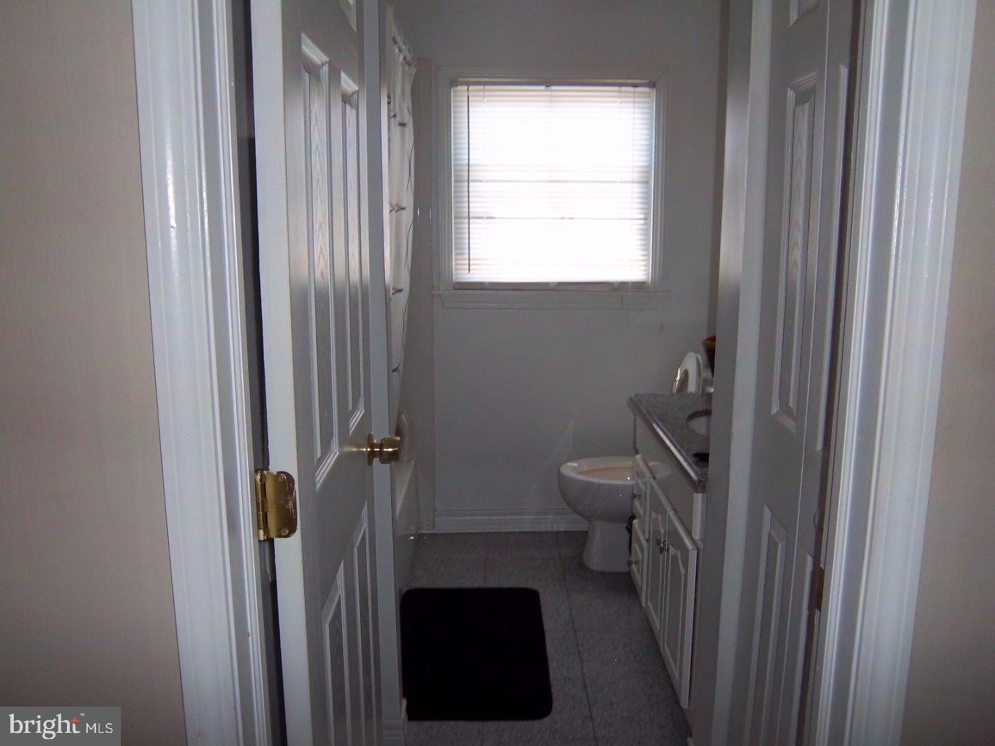 2811 Welsh Road Philadelphia, PA 19152 - Photo 20 of 24 Bathroom