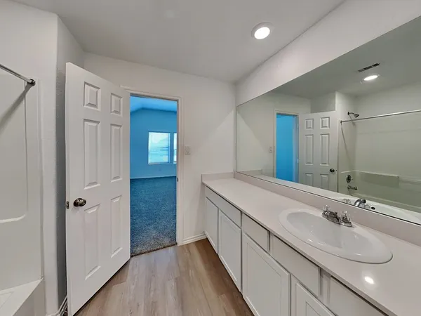 $2,085 | 18719 Charter Elm Drive, Hockley, TX 77447