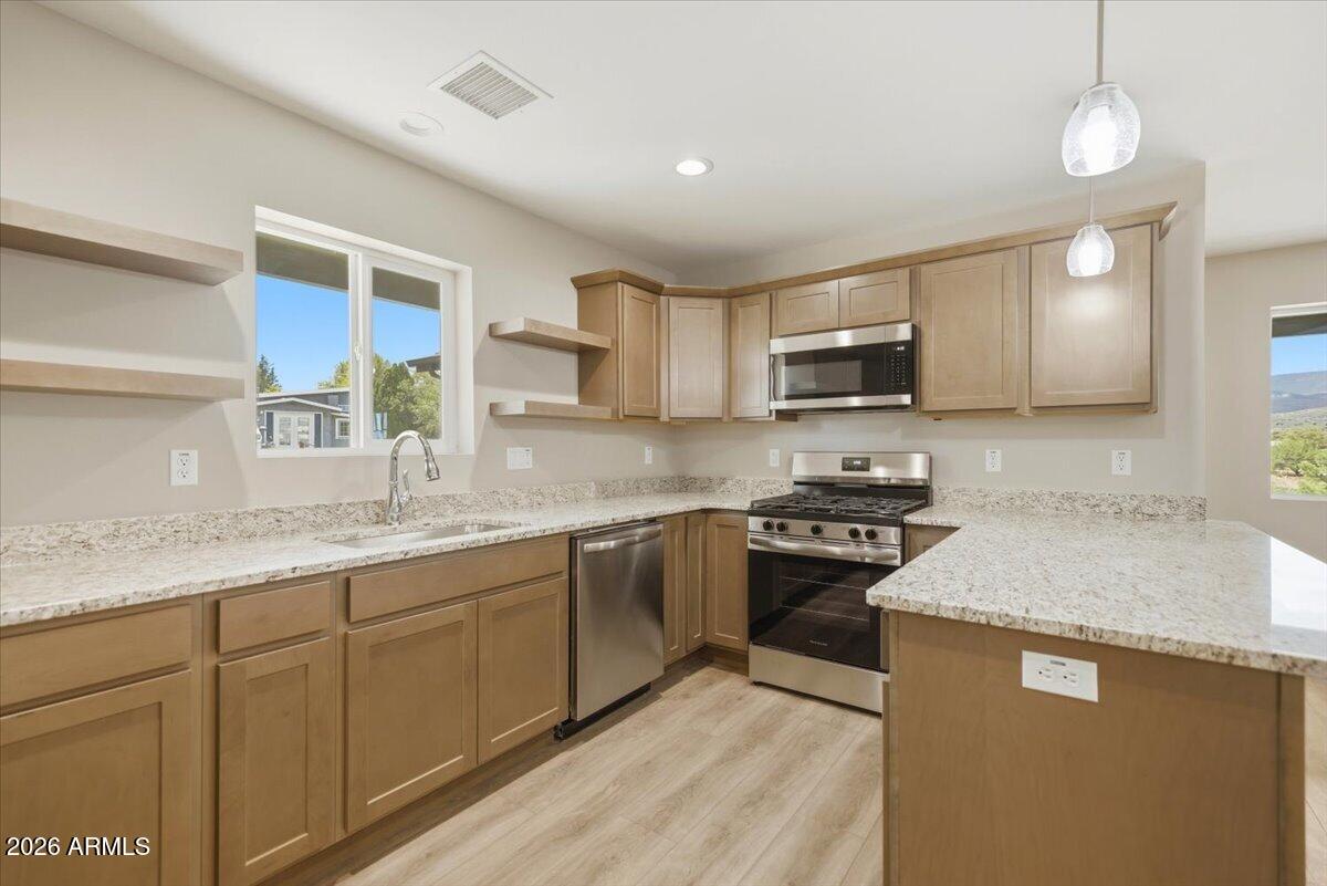 13370 East High View Road Mayer, AZ 86333 - Photo 8 of 28 Kitchen