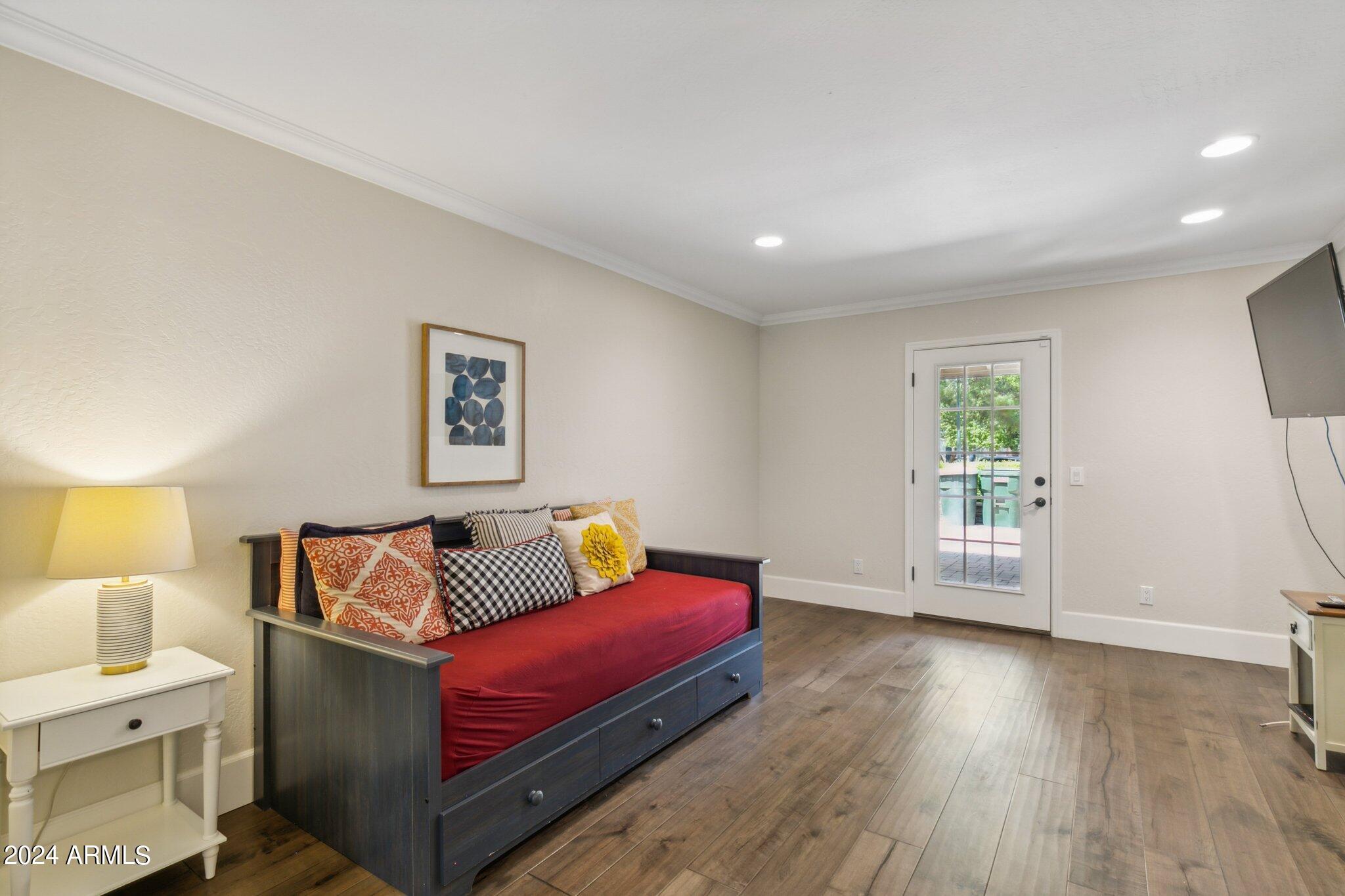 101 West Kaler Drive Phoenix, AZ 85021 - Photo 16 of 27 30-web-or-mls-101-w-kaler-dr