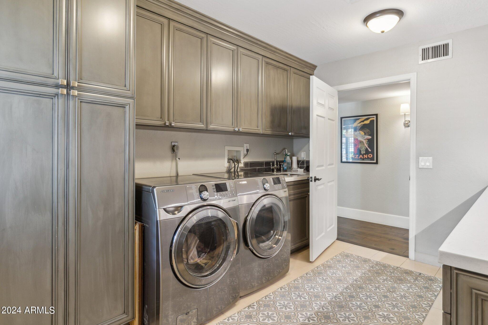 101 West Kaler Drive Phoenix, AZ 85021 - Photo 20 of 27 38-web-or-mls-101-w-kaler-dr