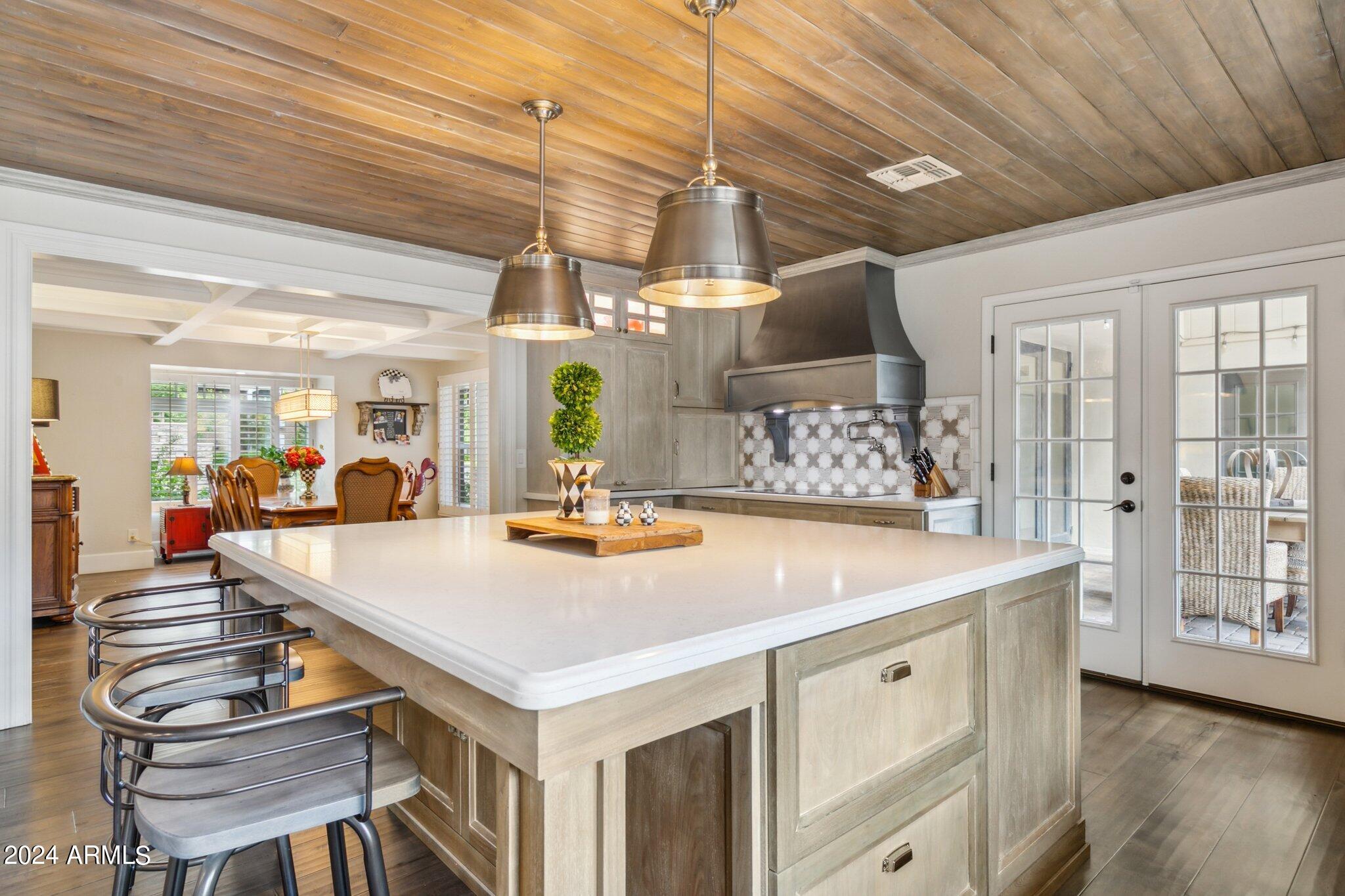 101 West Kaler Drive Phoenix, AZ 85021 - Photo 8 of 27 16-web-or-mls-101-w-kaler-dr