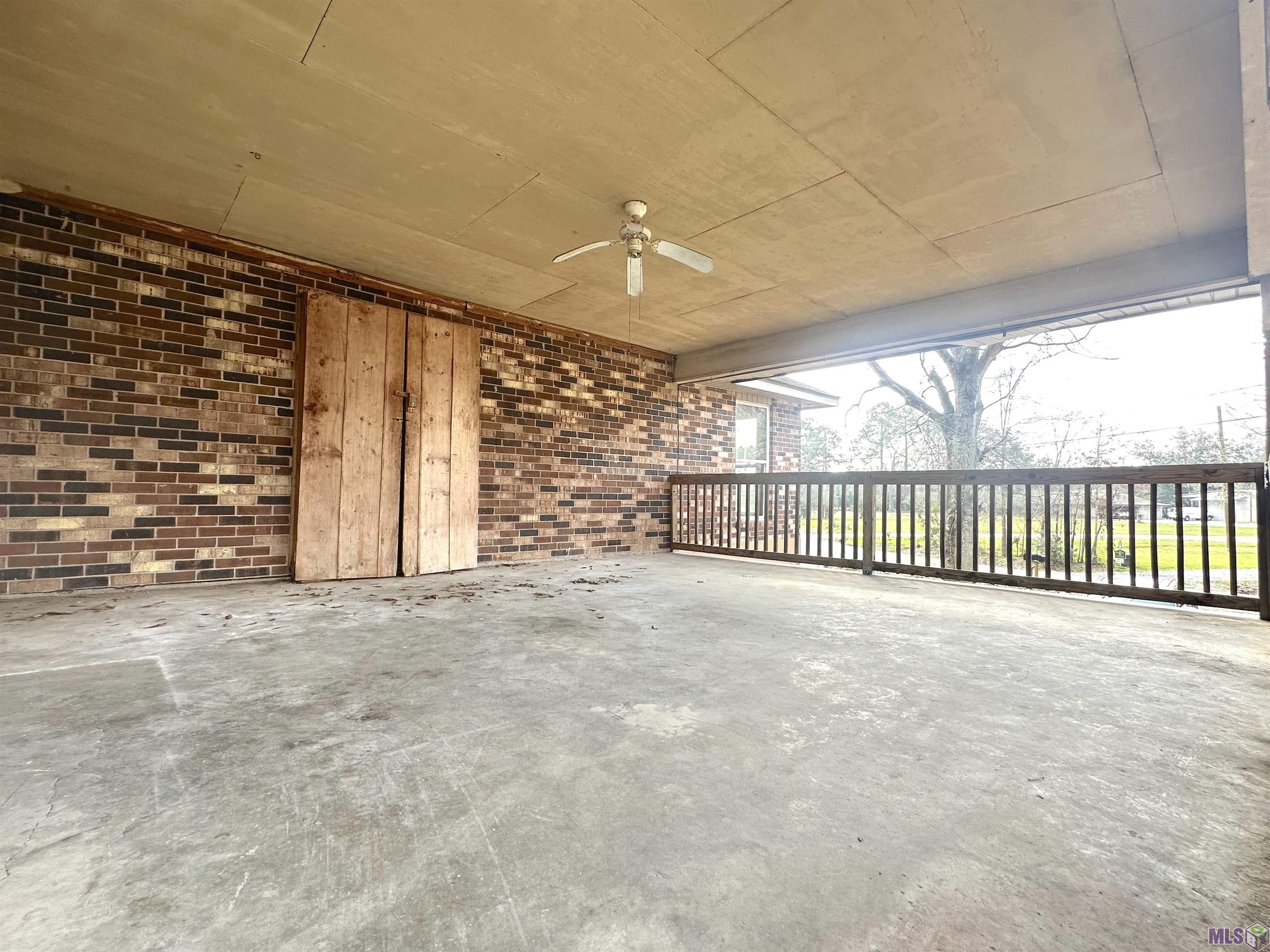 18564 Ducros Road Prairieville, LA 70769 - Photo 24 of 32