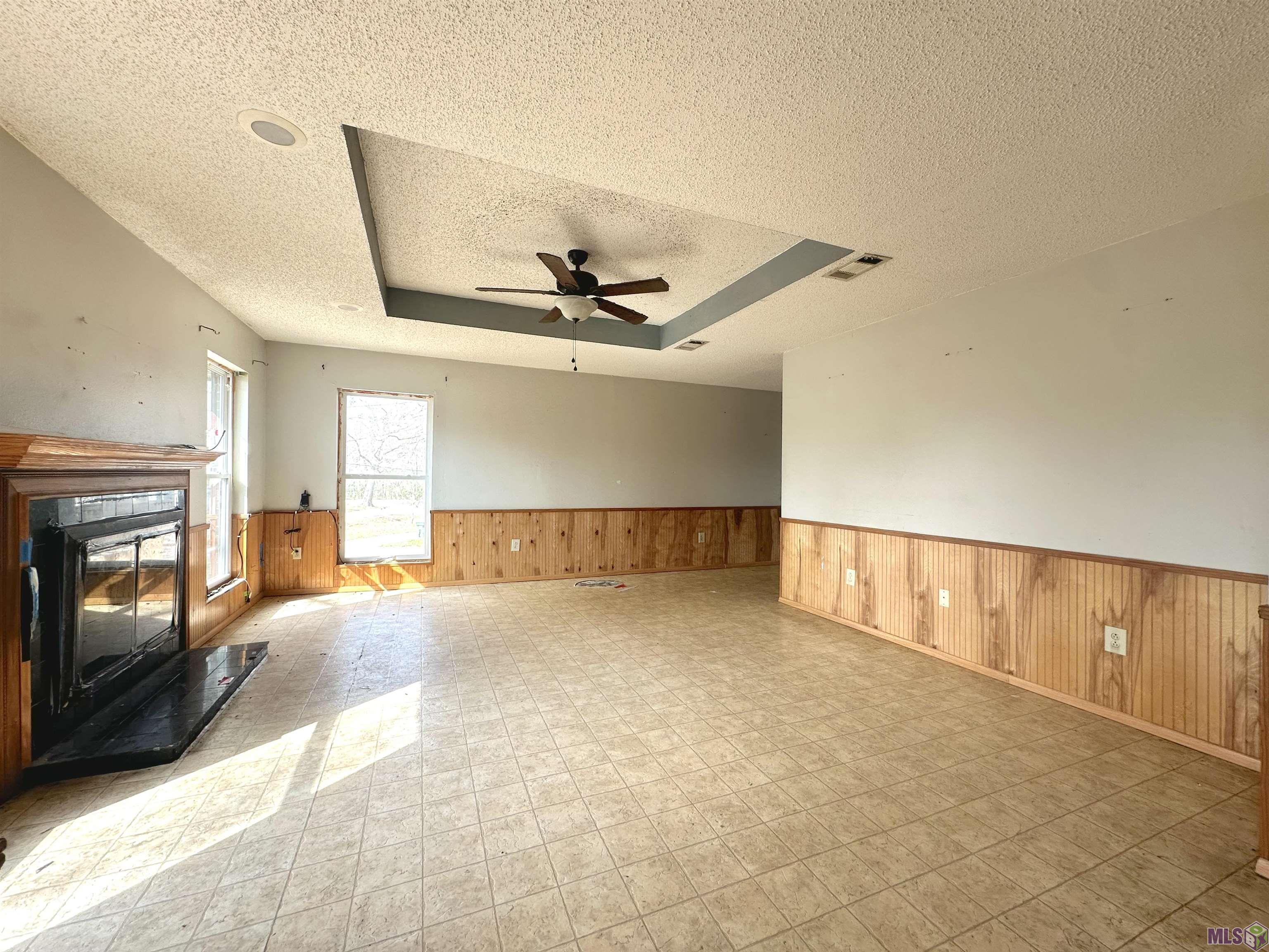 18564 Ducros Road Prairieville, LA 70769 - Photo 3 of 32