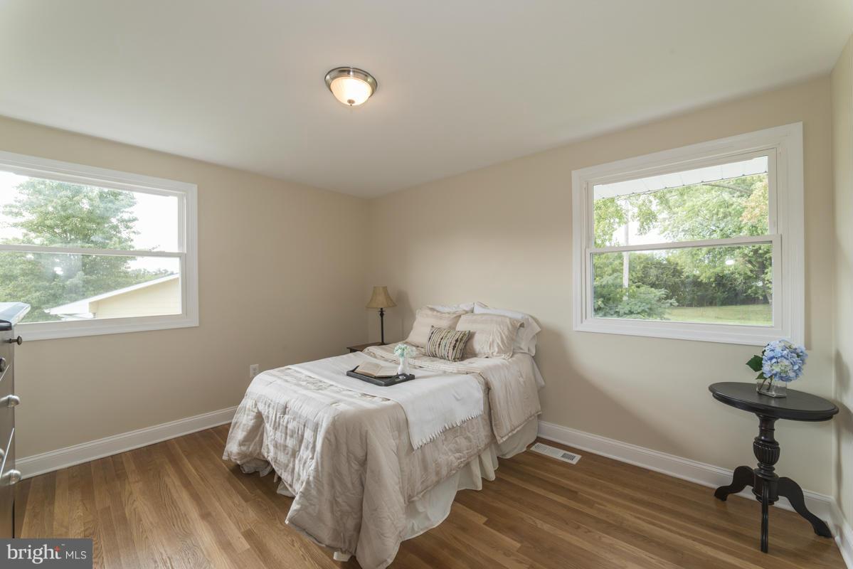 3930 Algiers Road Randallstown, MD 21133 - Photo 13 of 26 Owner's Suite