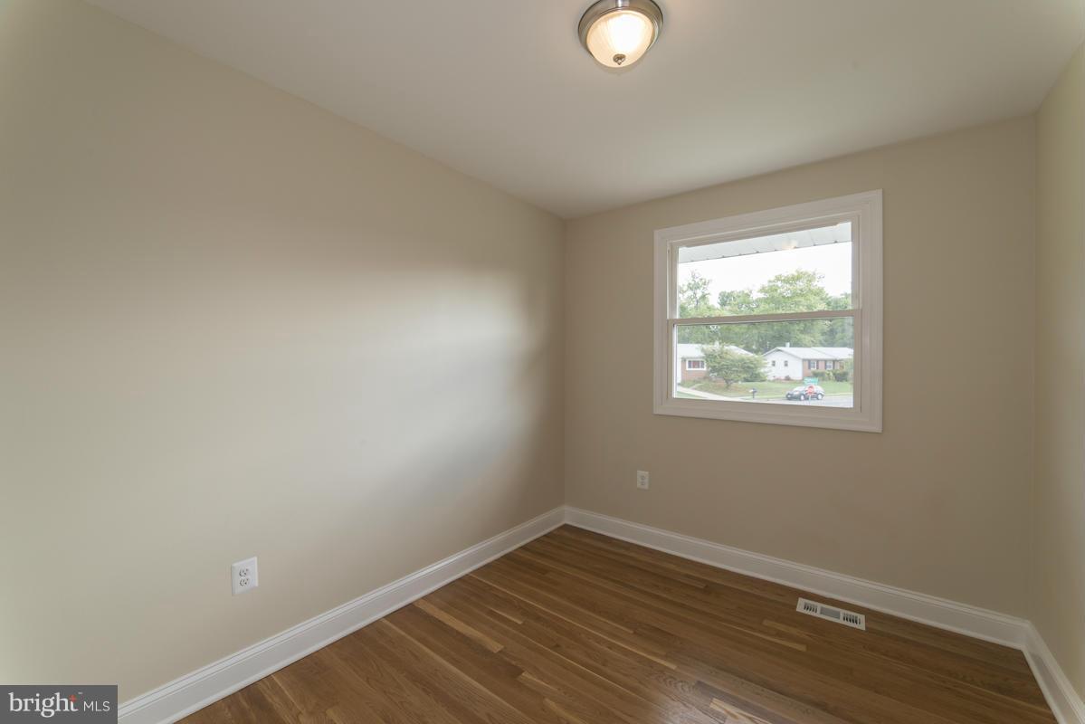 3930 Algiers Road Randallstown, MD 21133 - Photo 16 of 26 Bedroom