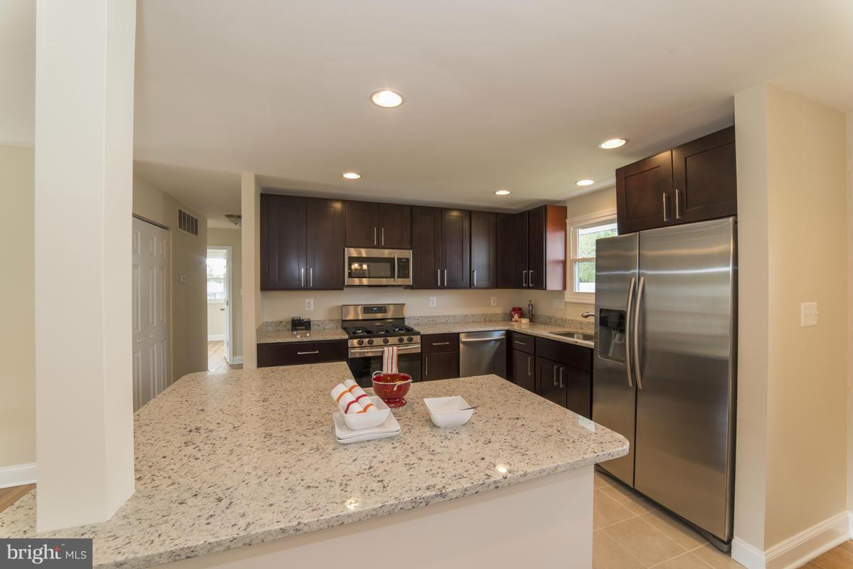 3930 Algiers Road Randallstown, MD 21133 - Photo 10 of 26 Kitchen