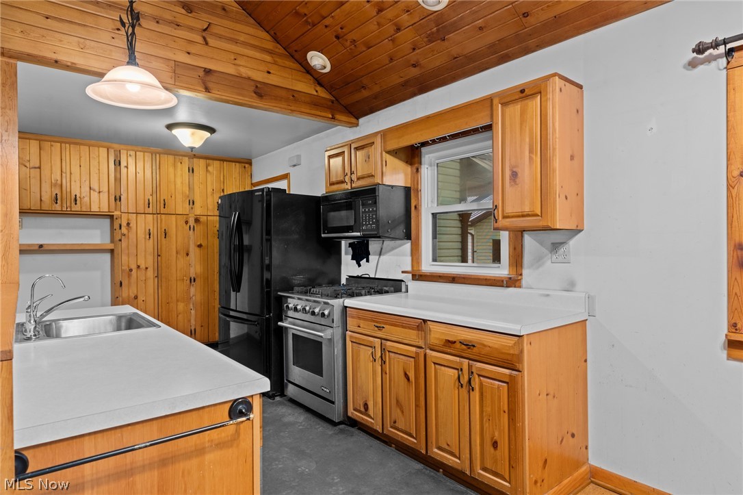 9249 Gilbert Road Ravenna, OH 44266 - Photo 17 of 50