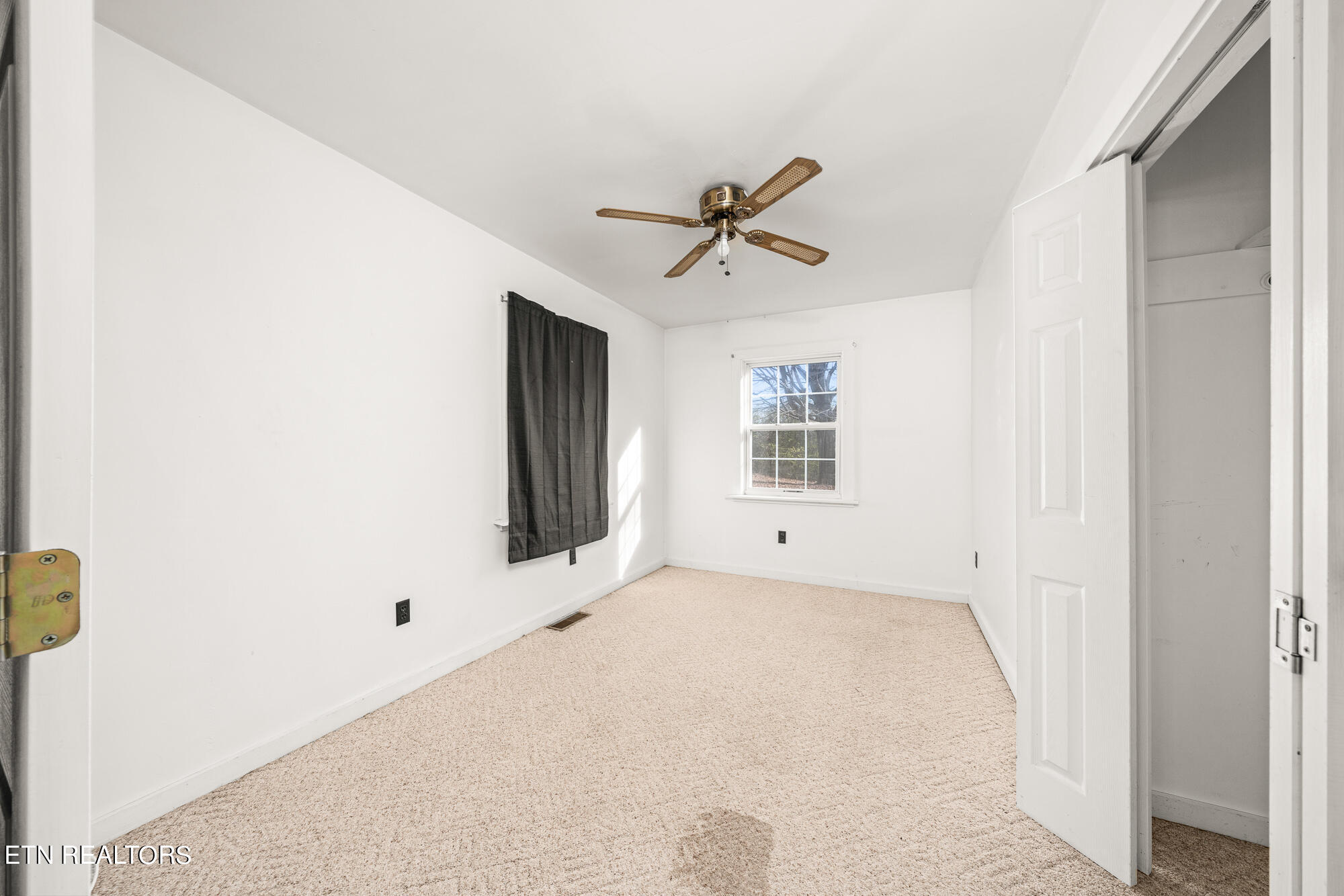 642 Vandever Road Crossville, TN 38572 - Photo 17 of 23 mls-642 Vandever Rd-158