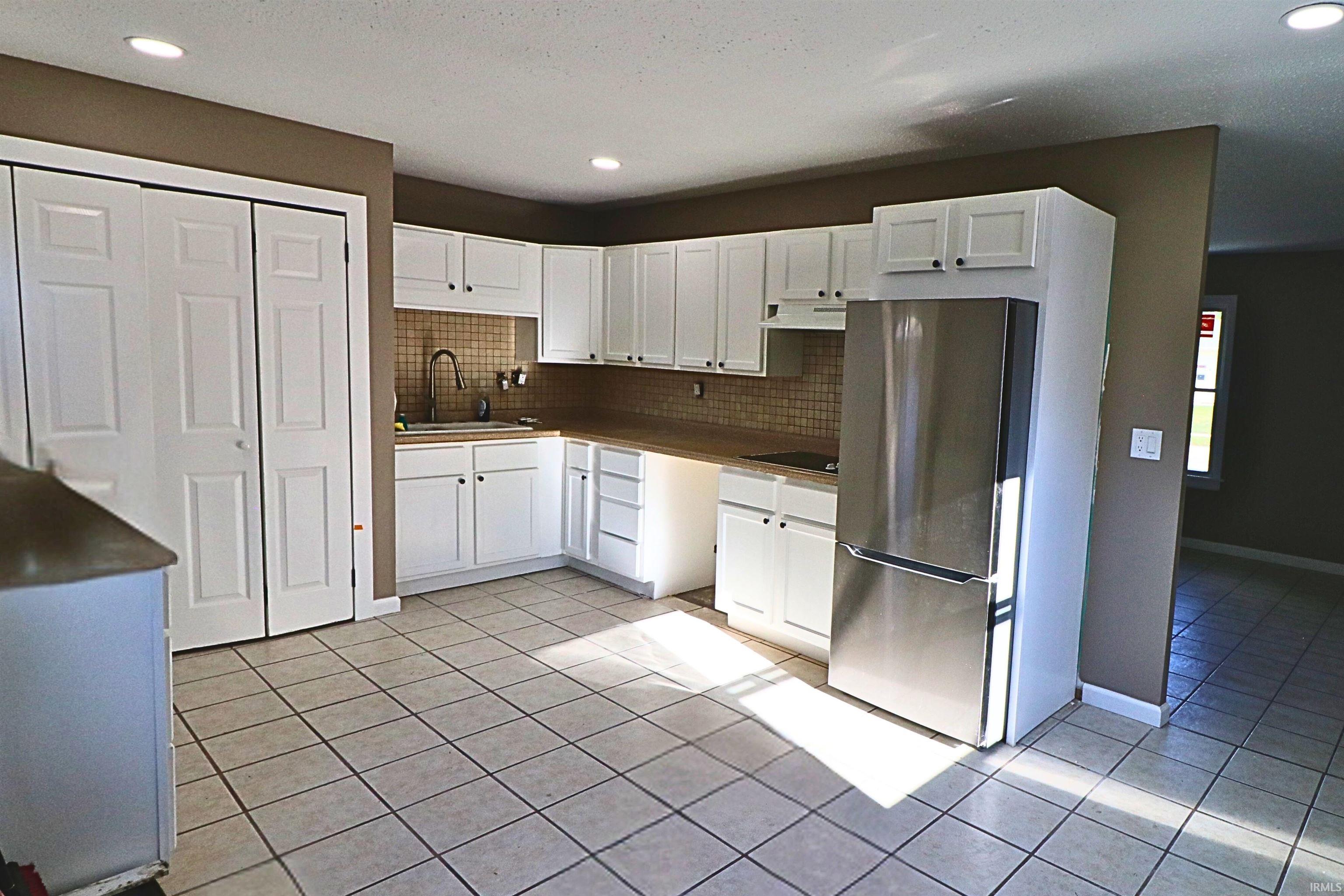 1405 Rochelle Drive Lafayette, IN 47909 - Photo 6 of 18