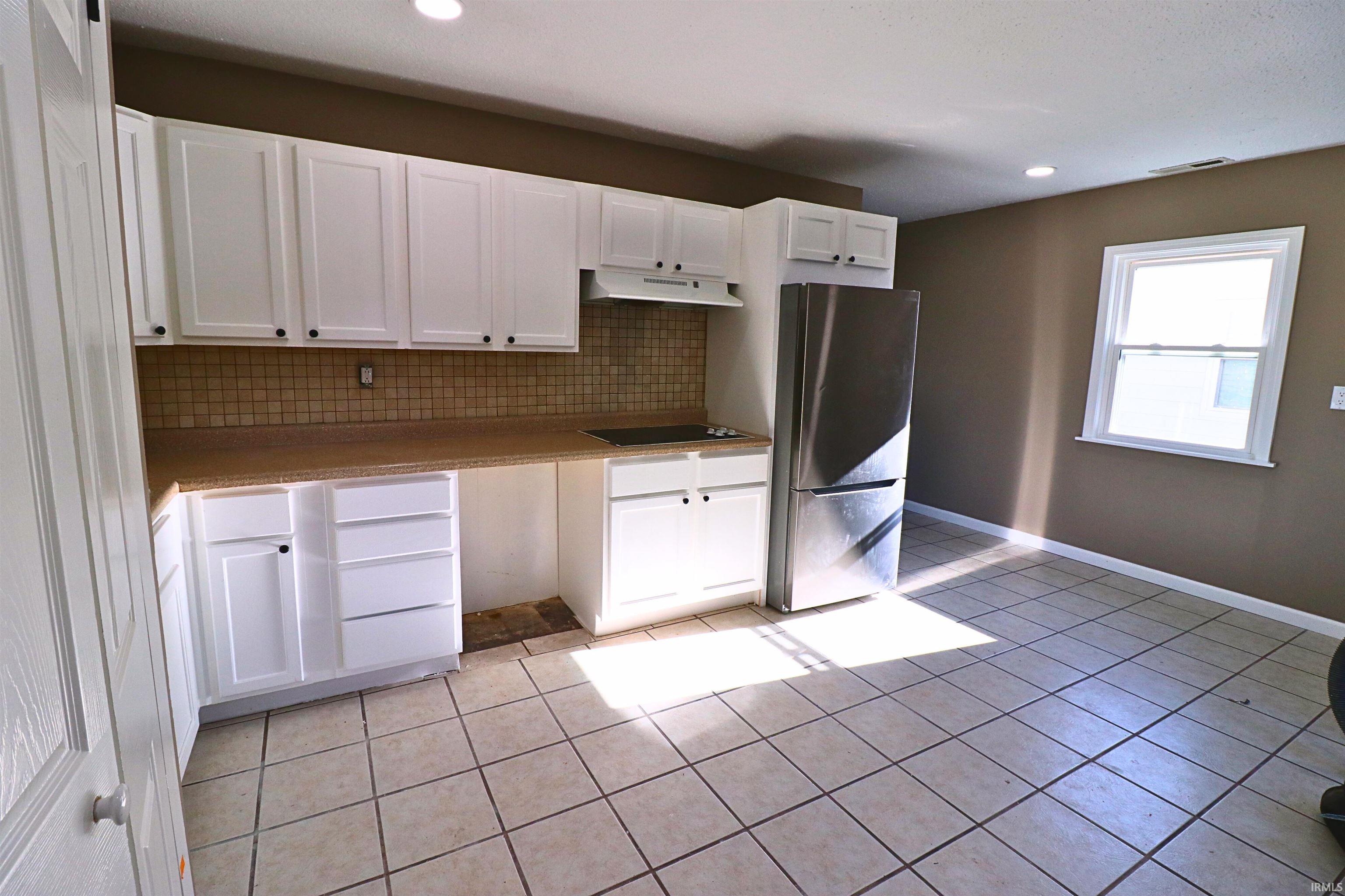 1405 Rochelle Drive Lafayette, IN 47909 - Photo 7 of 18