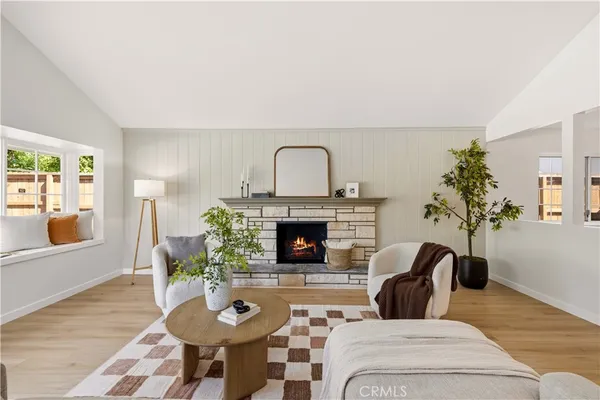 $999,000 | 8923 Etiwanda Avenue, Northridge, CA 91325