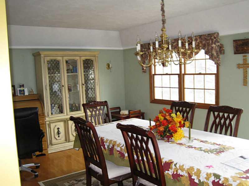 661 Blue Ridge Road Plum, PA 15239 - Photo 12 of 25 Dining Room.