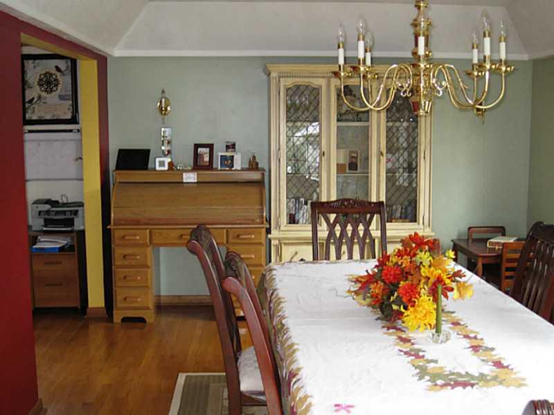 661 Blue Ridge Road Plum, PA 15239 - Photo 14 of 25 Dining Room.