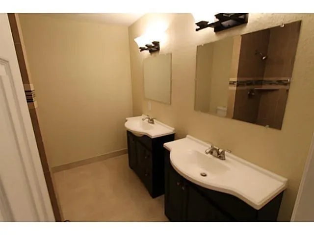 $2,000 | 140 Southeast 12th Avenue, Unit 5, Pompano Beach, FL 33060