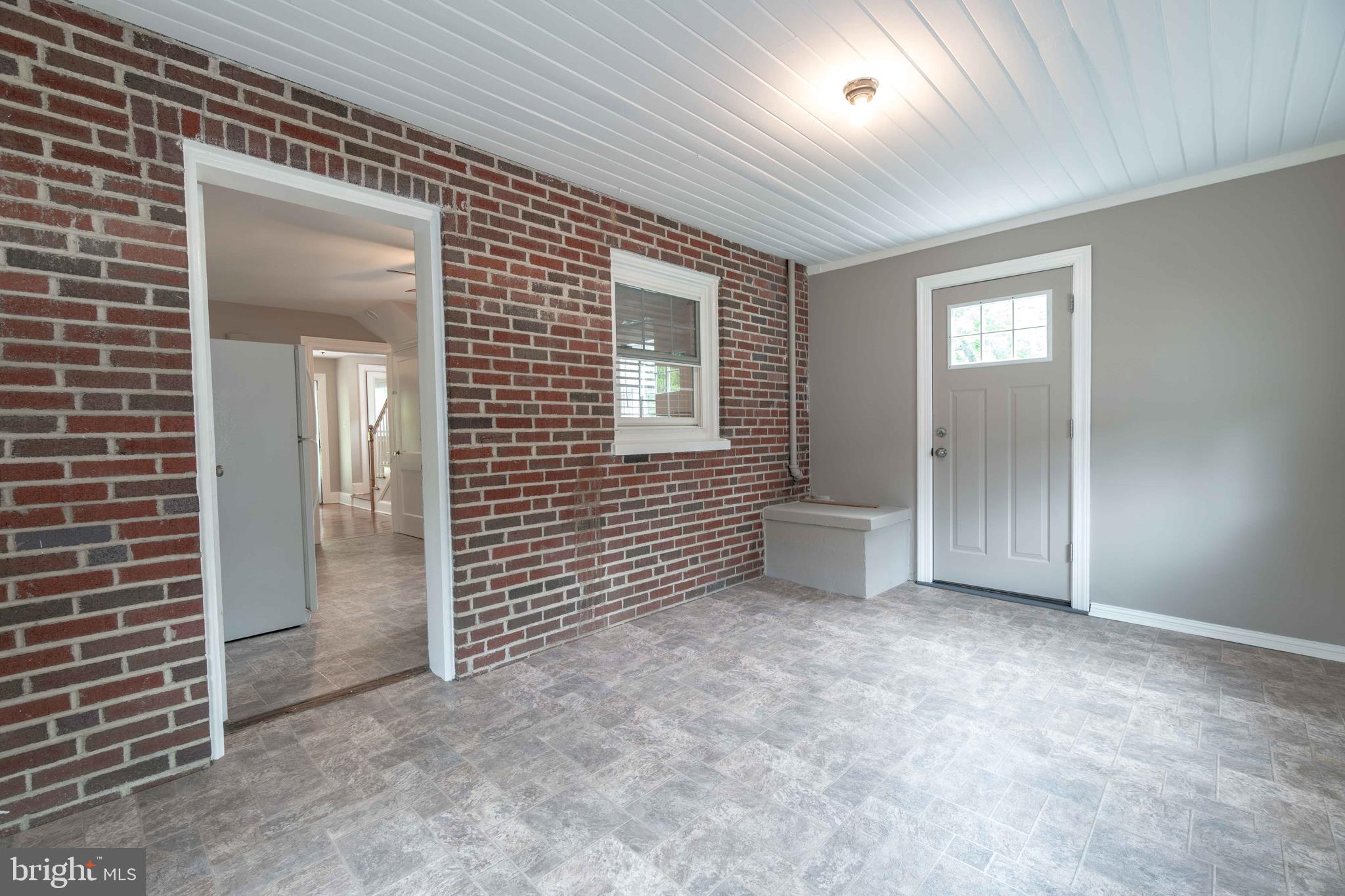 347 Bryarly Road Winchester, VA 22603 - Photo 11 of 22 Gallery Image 11