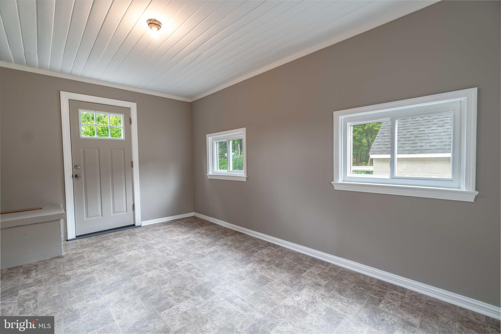 347 Bryarly Road Winchester, VA 22603 - Photo 10 of 22 Gallery Image 10