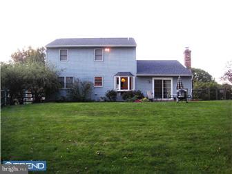 3303 Roxbury Road Hatfield, PA 19440 - Photo 12 of 12 Exterior Back