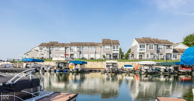 $448,000 | 20798 Waterscape Way, Noblesville, IN 46062