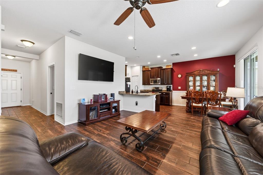 10836 79th Street East Parrish, FL 34219 - Photo 11 of 41