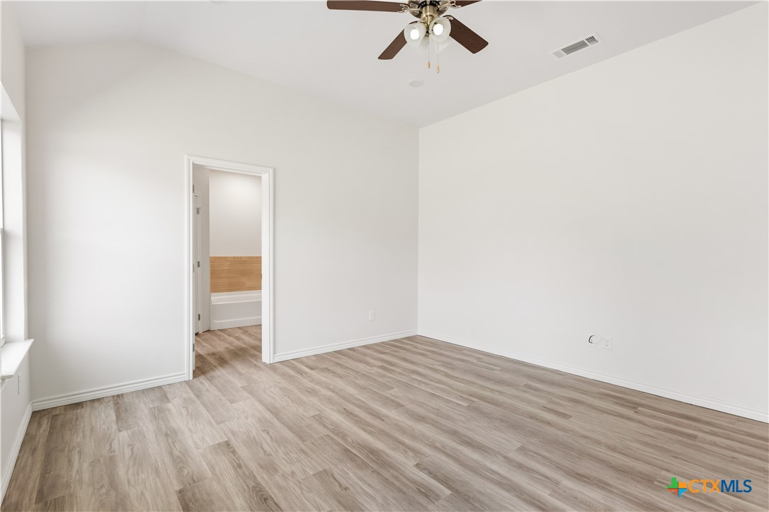 218 West Ruby Road Harker Heights, TX 76548 - Photo 19 of 34 Master Bedroom