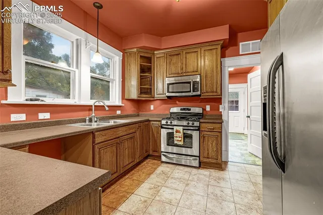 $615,000 | 1415 North Wahsatch Avenue, Colorado Springs, CO 80907