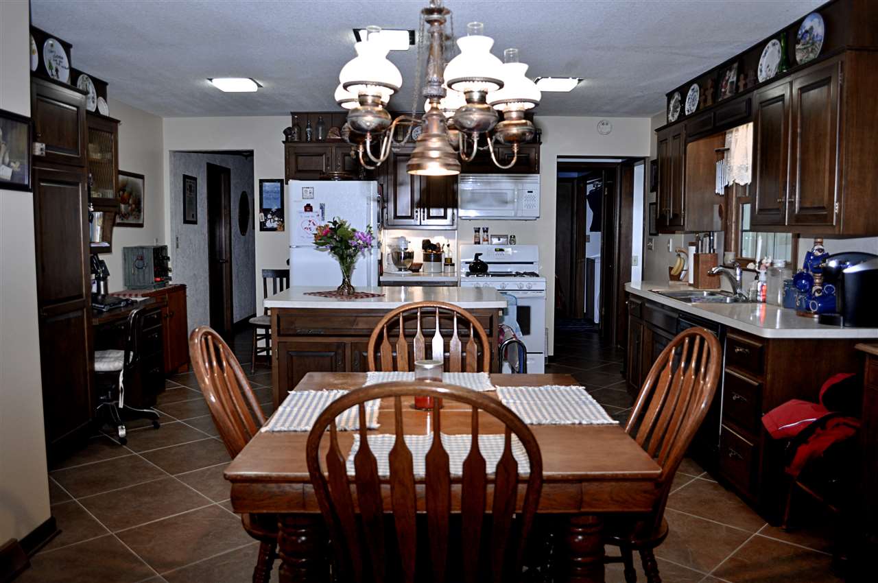2130 North Sampson Road Woodburn, IN 46797 - Photo 3 of 23 Gallery Image 3