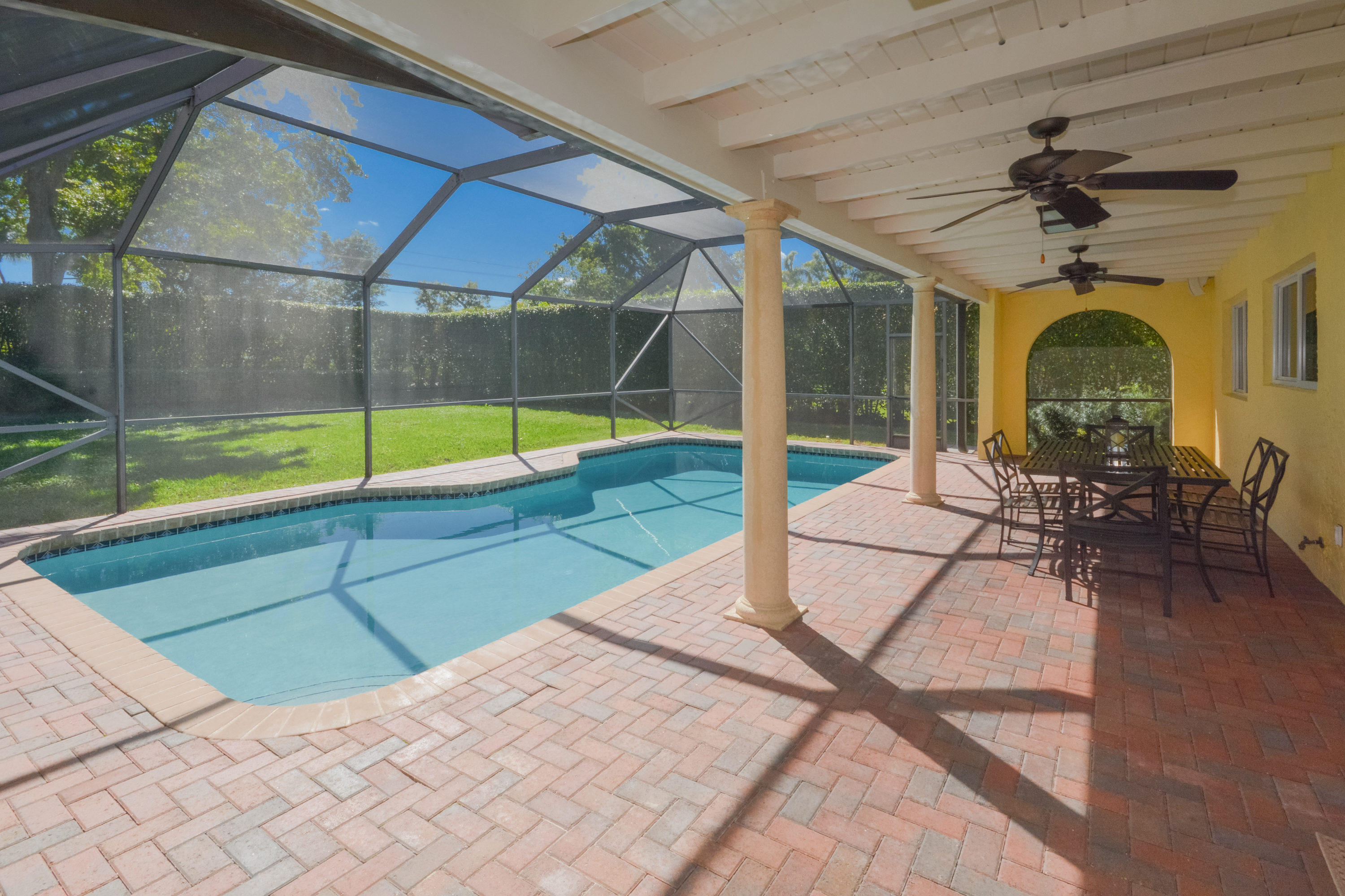 2624 Northwest 38th Street Boca Raton, FL 33434 - Photo 22 of 26 2624 NW 38th St Boca Raton FL-print-022-
