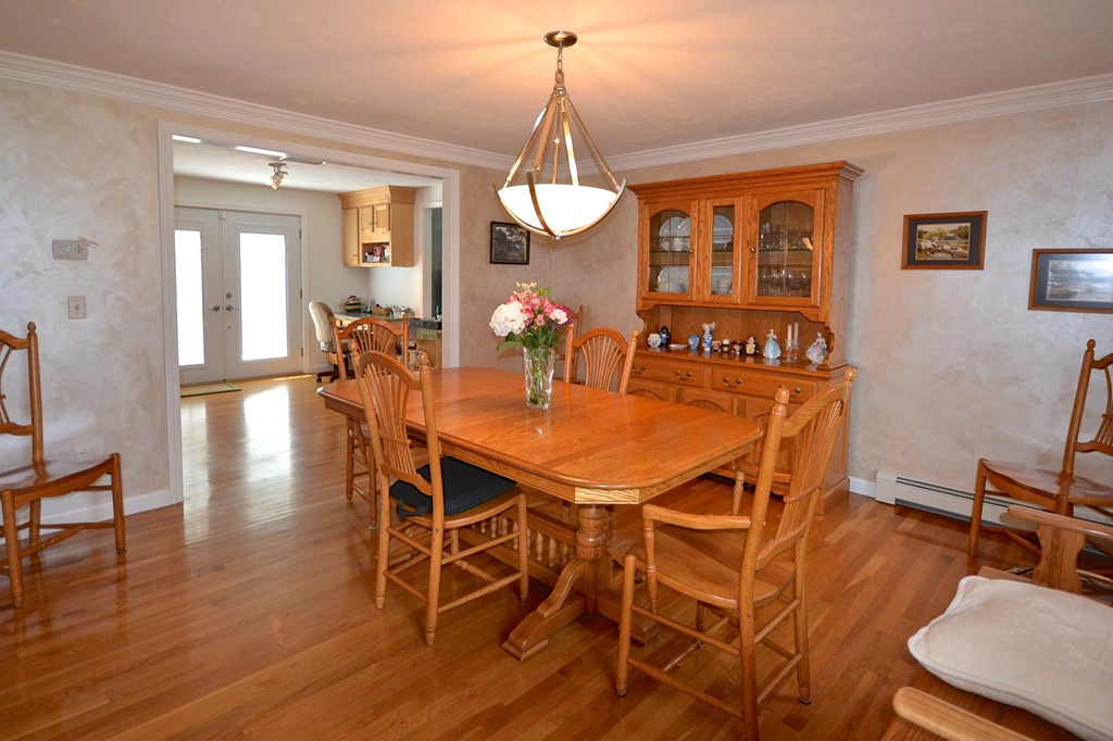 43 Mayflower Lane Rochester, MA 02770 - Photo 11 of 22