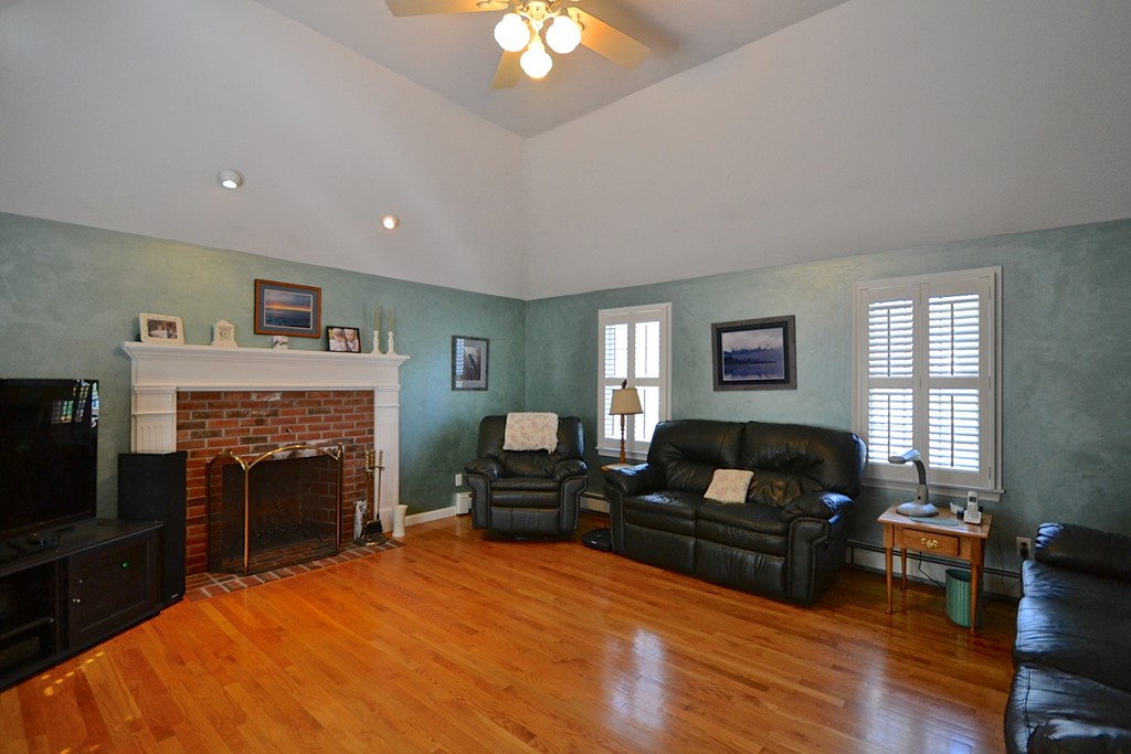 43 Mayflower Lane Rochester, MA 02770 - Photo 21 of 22