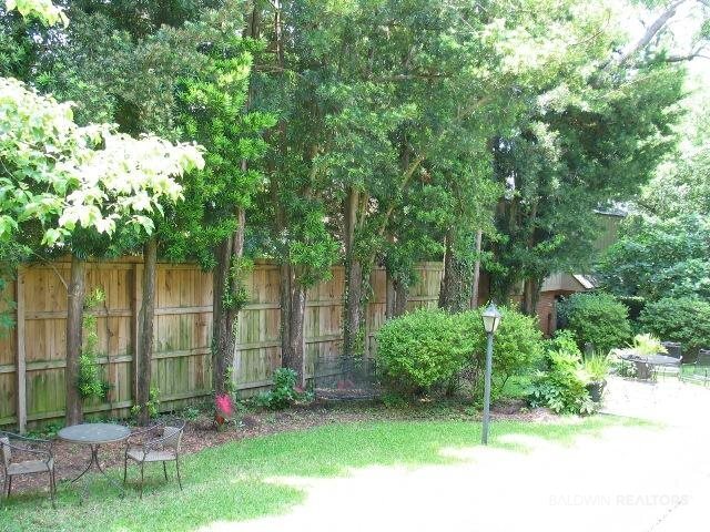 314 Gayfer Court, Unit 8 Fairhope, AL 36532 - Photo 19 of 21