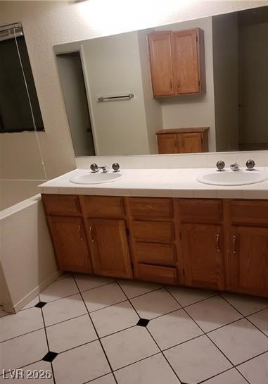 2720 Knightsbridge Road Henderson, NV 89074 - Photo 13 of 30