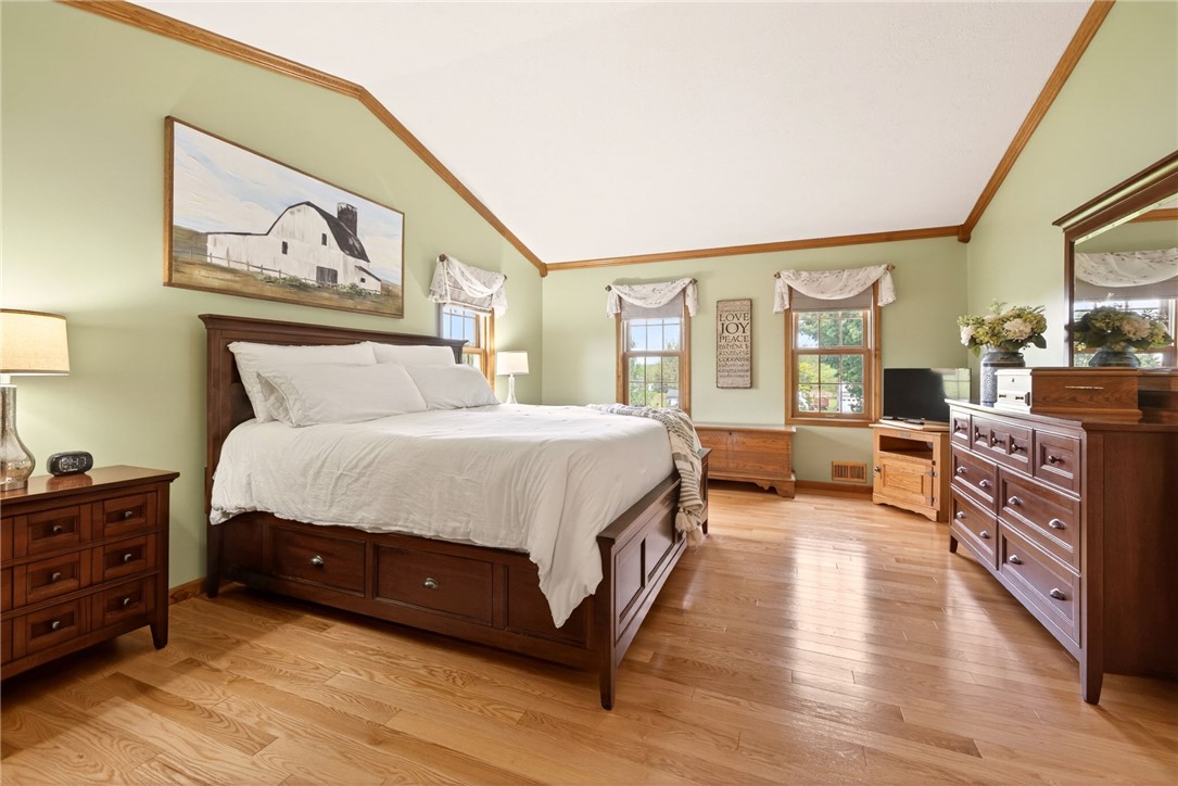 3249 Big Ridge Road Ogden, NY 14559 - Photo 26 of 50 Primary Bedroom
