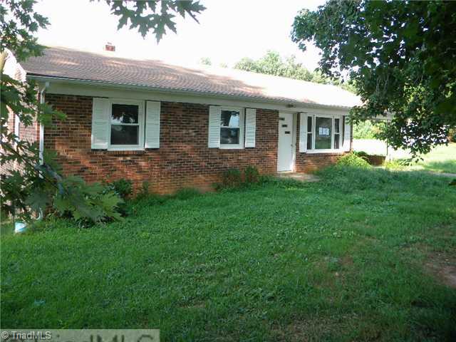 199 Wood Ridge Lane Lowgap, NC 27024 - Photo 2 of 5 Exterior Front.