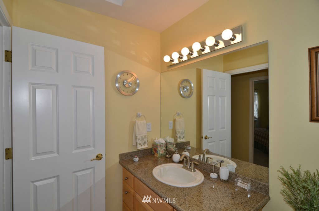 2426 195th Street Southeast, Unit A Bothell, WA 98012 - Photo 11 of 13 Gallery Image 11