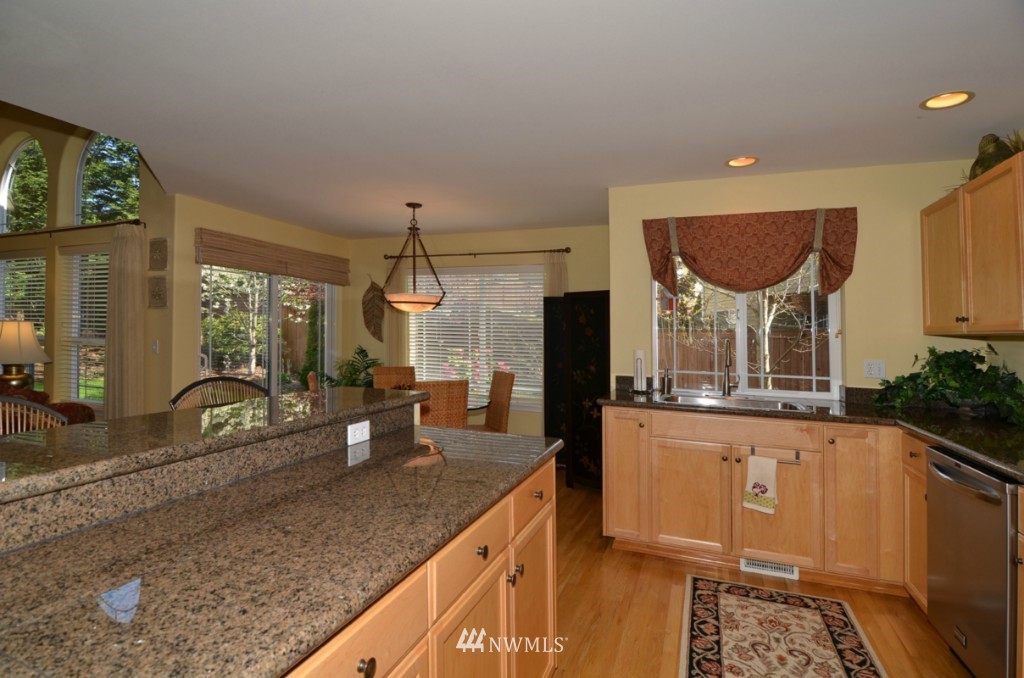 2426 195th Street Southeast, Unit A Bothell, WA 98012 - Photo 4 of 13 Gallery Image 4