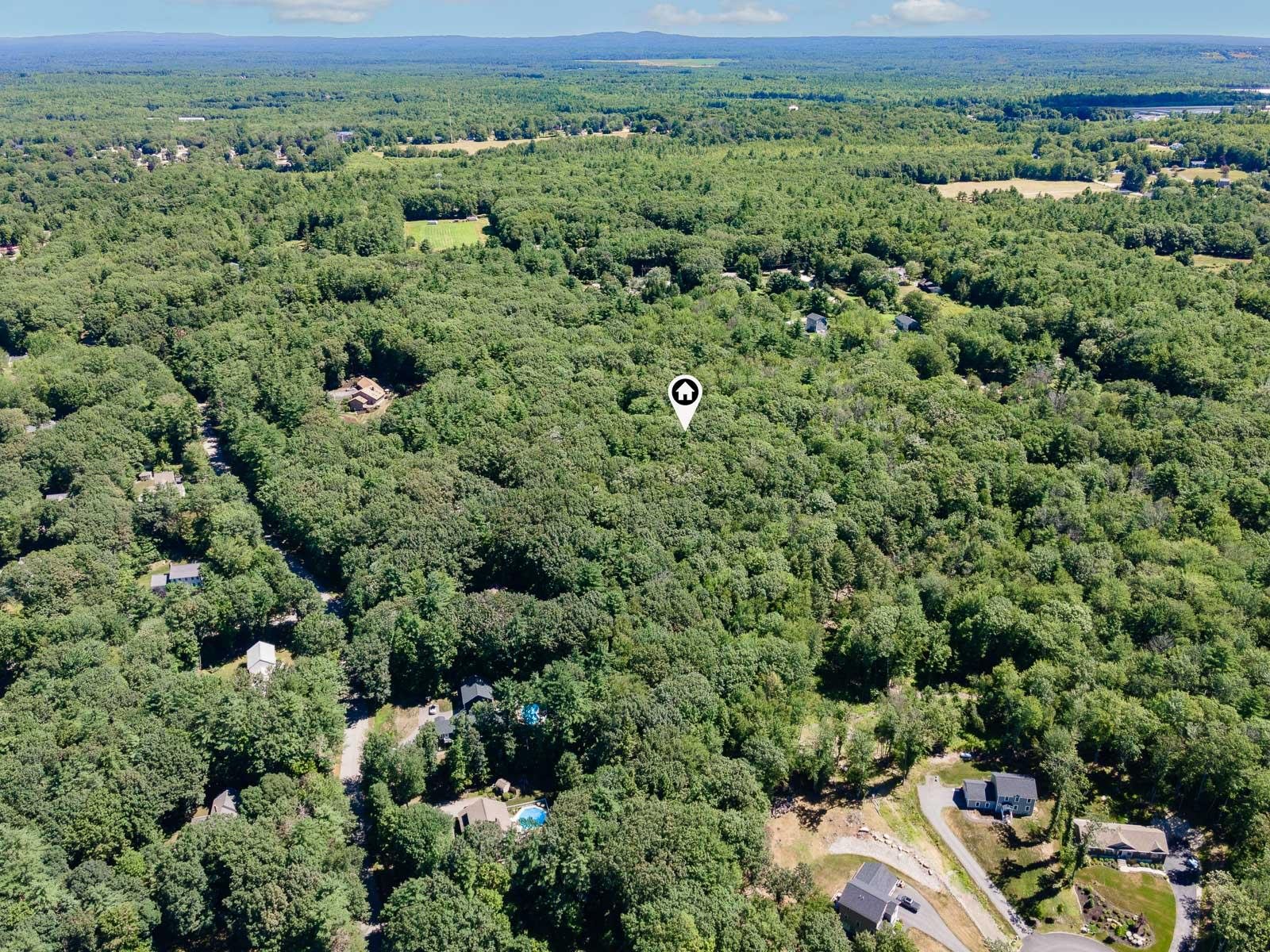 161 Lowell Street Rochester, NH 03867 - Photo 3 of 7