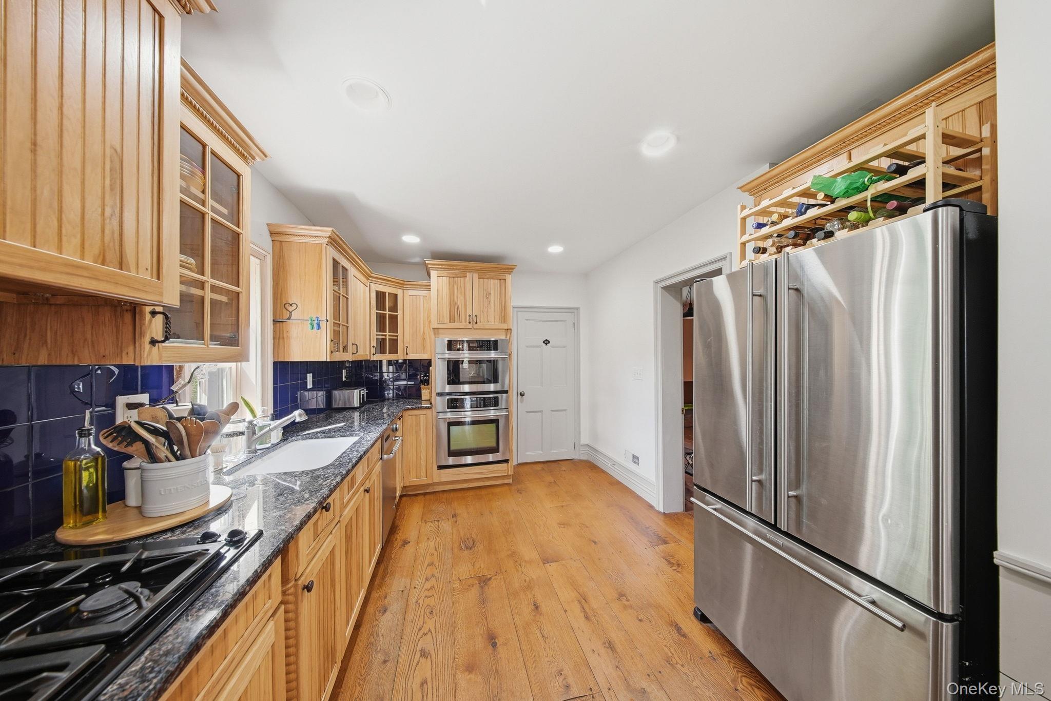 633 Ridgebury Road Slate Hill, NY 10973 - Photo 17 of 48