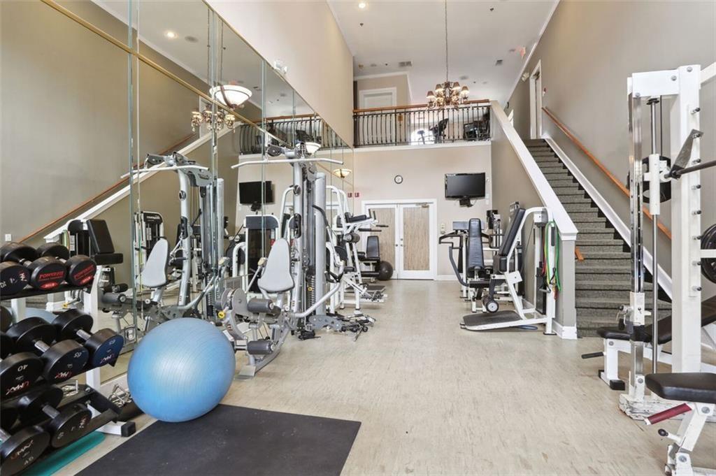 3777 Peachtree Road Northeast, Unit 331 Atlanta, GA 30319 - Photo 16 of 17