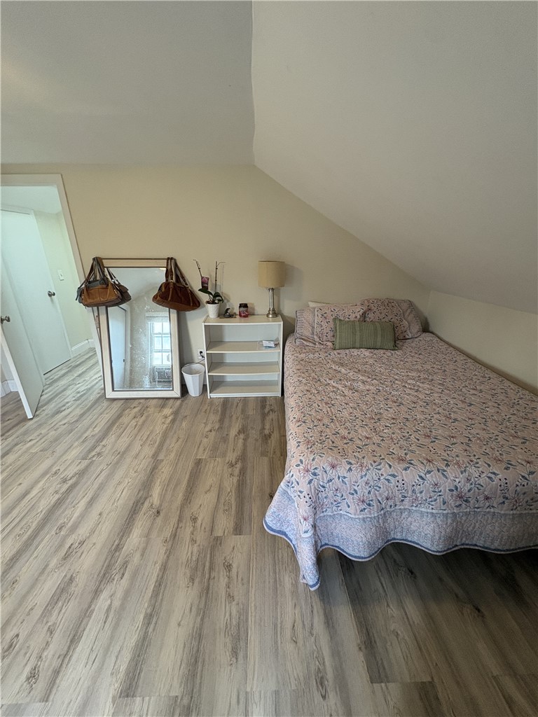 8 Bridge Street, Unit 3 Newport, RI 02840 - Photo 13 of 19