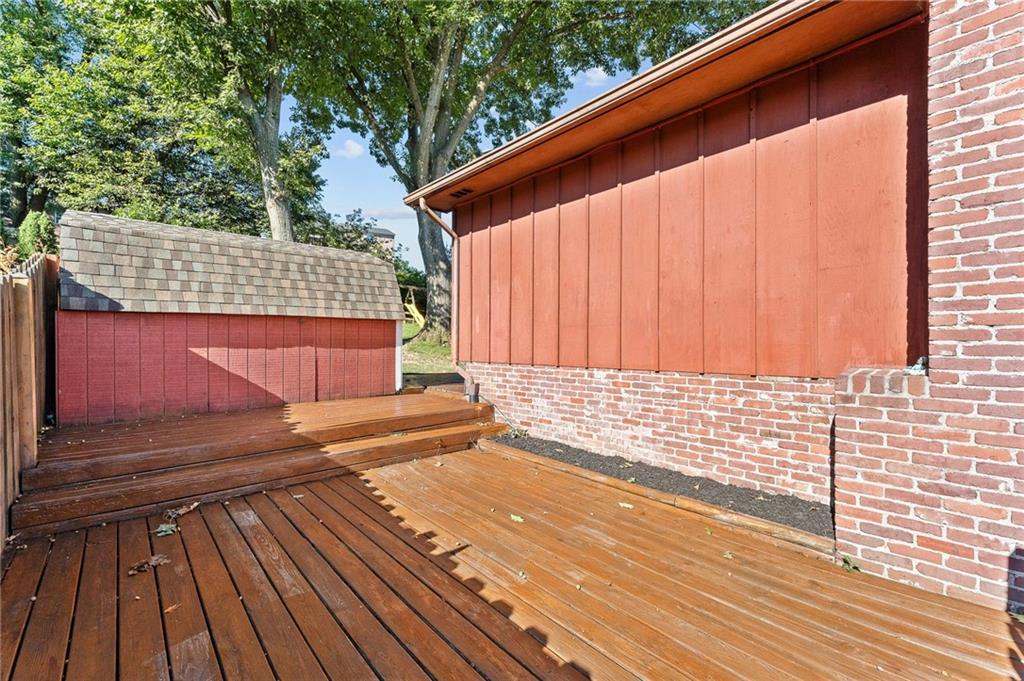 444 Sharon Road Moon Township, PA 15108 - Photo 36 of 41 Gallery Image 36