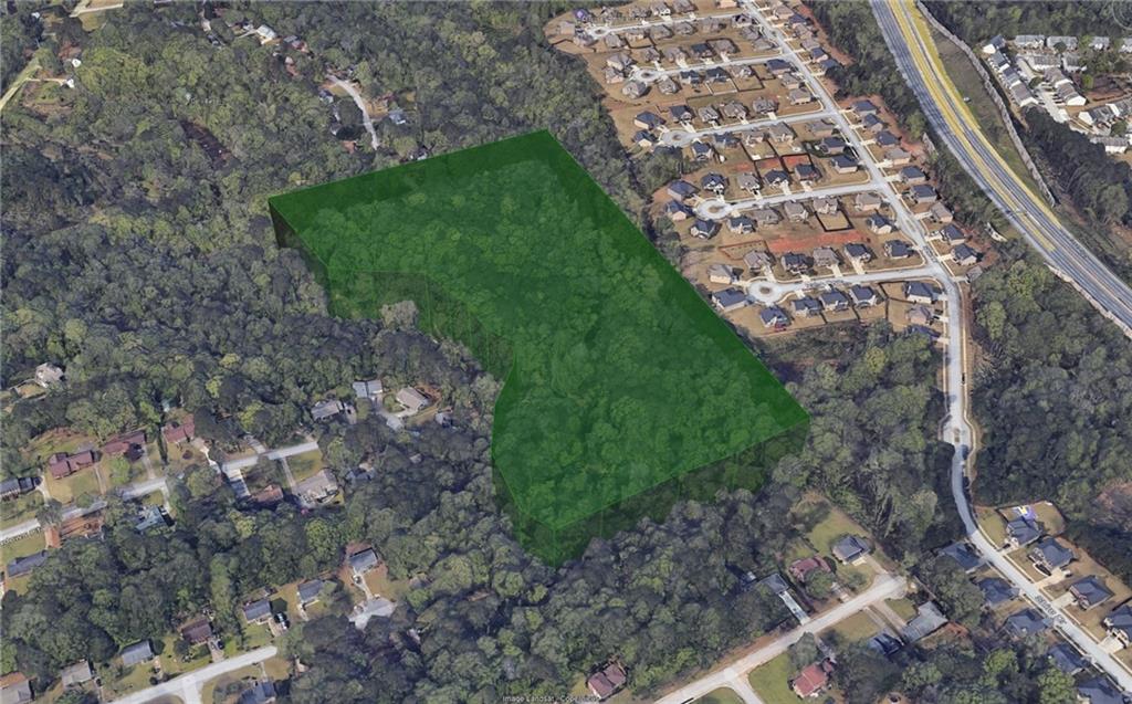 2957 Thompson Mill Road Decatur, GA 30034 - Photo 6 of 9 a view of a garden with a pathway