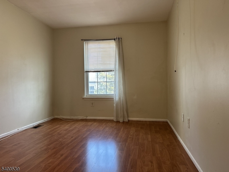 40 Whitby Circle Somerset, NJ 08873 - Photo 13 of 17