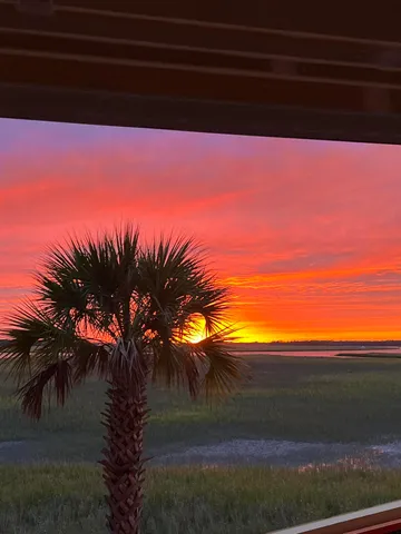 $604,900 | 91 Mariners Cay Drive, Folly Beach, SC 29412