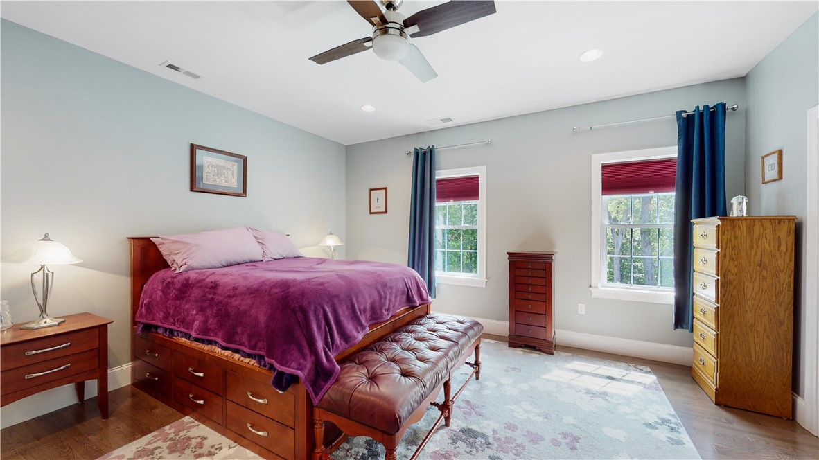 68 Cedar Forest Road Smithfield, RI 02917 - Photo 17 of 32