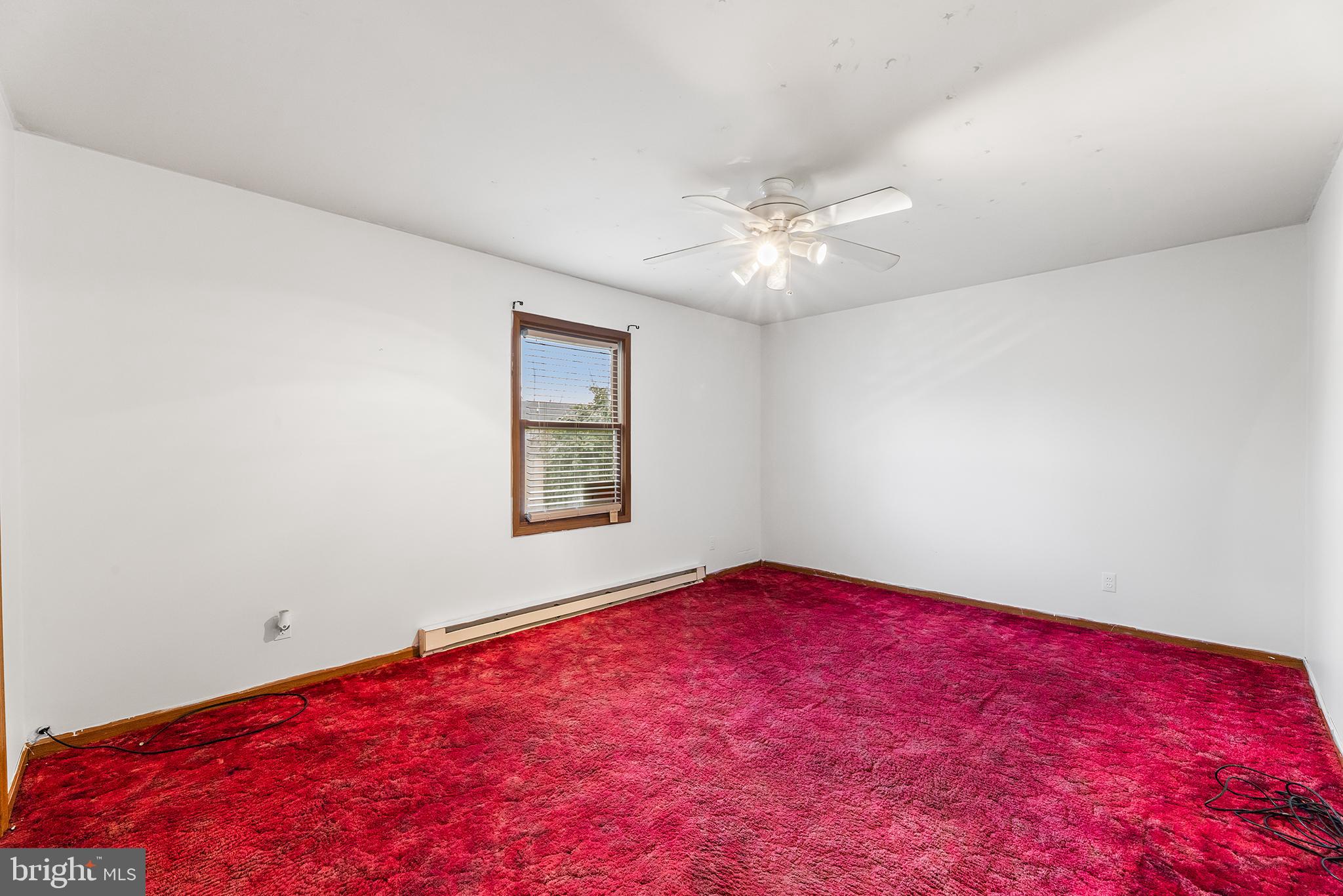 139 Prospect Street Chestertown, MD 21620 - Photo 17 of 28 a view of empty room with window