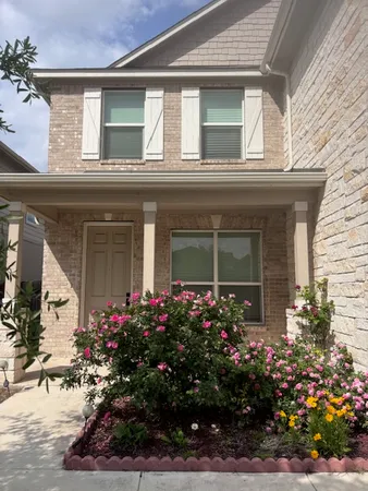 $2,395 | 504 Ayinger Lane, Austin, TX 78728