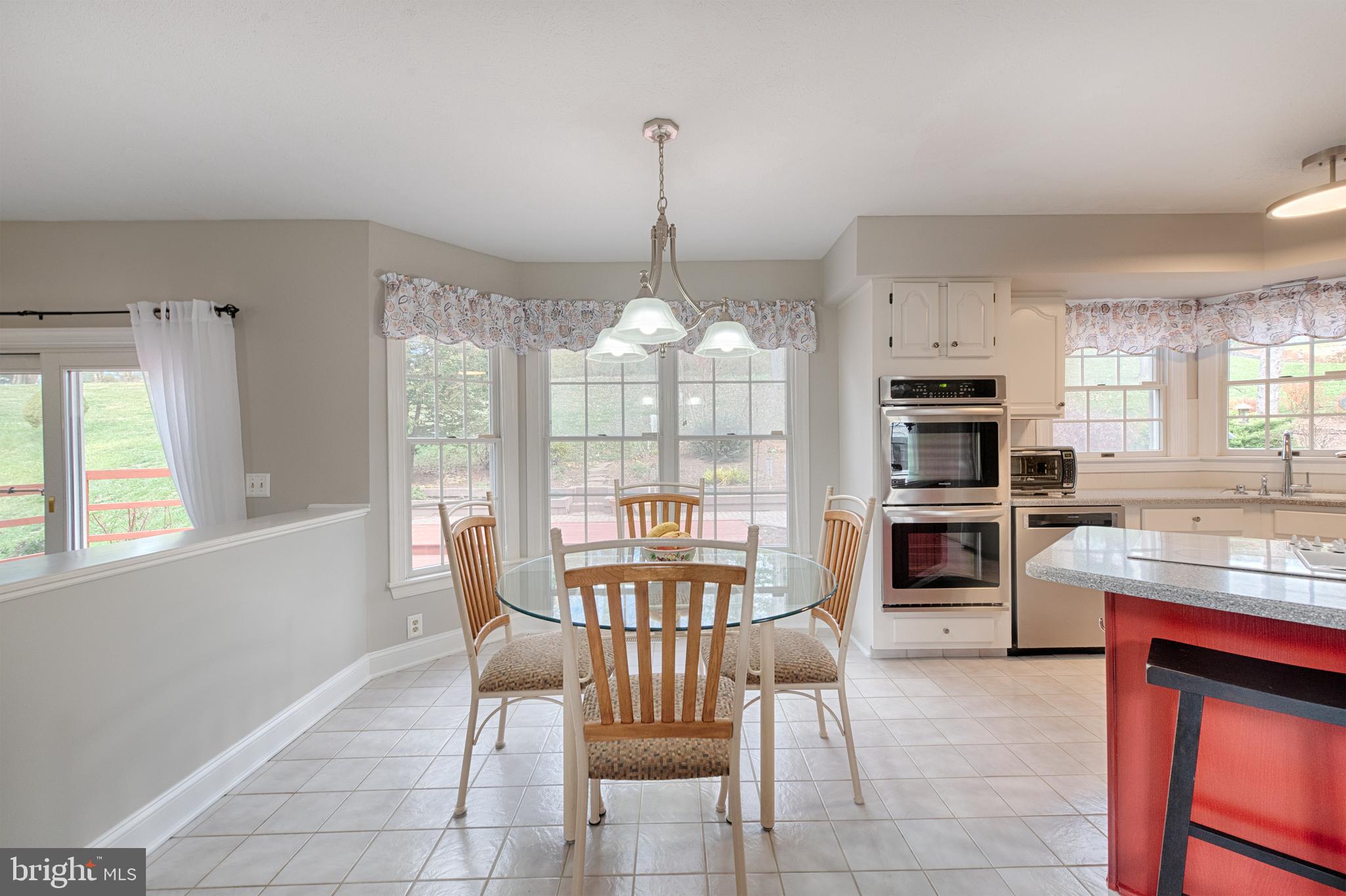 1205 Ambridge Road Bel Air, MD 21014 - Photo 8 of 40 Seating room in kitchen