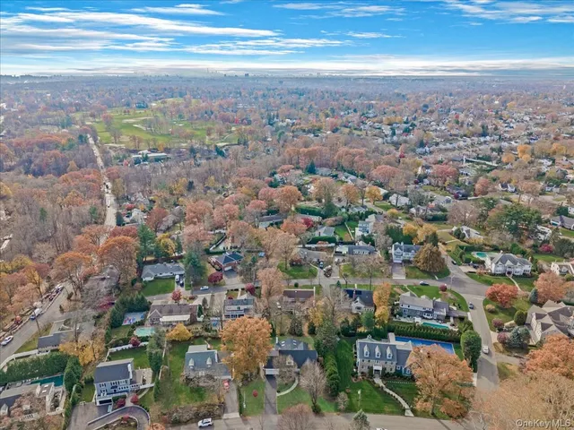 an aerial view of multiple house