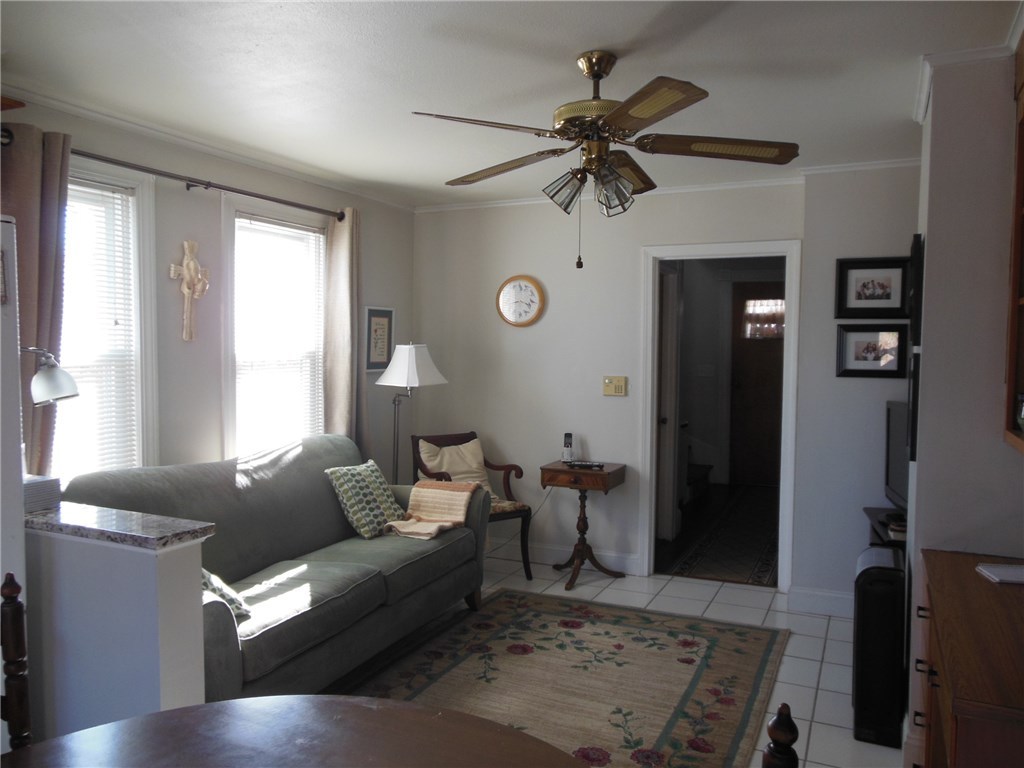 183 High Street Westerly, RI 02891 - Photo 9 of 23 Gallery Image 9